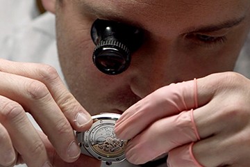 东莞江诗丹顿手表官方售后洗油